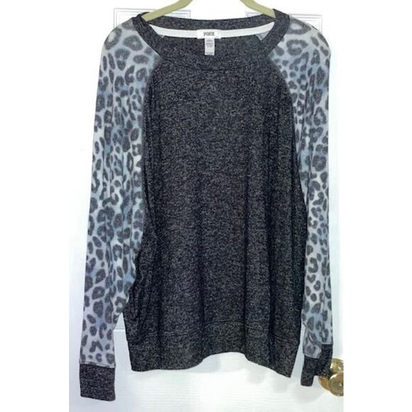Pink VS top NWT Sz L Orig Price $42.95 - Picture 1 of 2